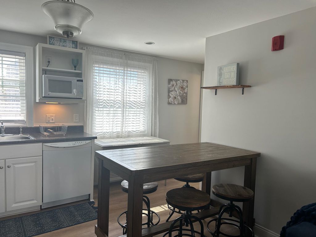 Photo of 18 Ocean Boulevard #2, Hampton, NH 03842 (MLS # 5089966)