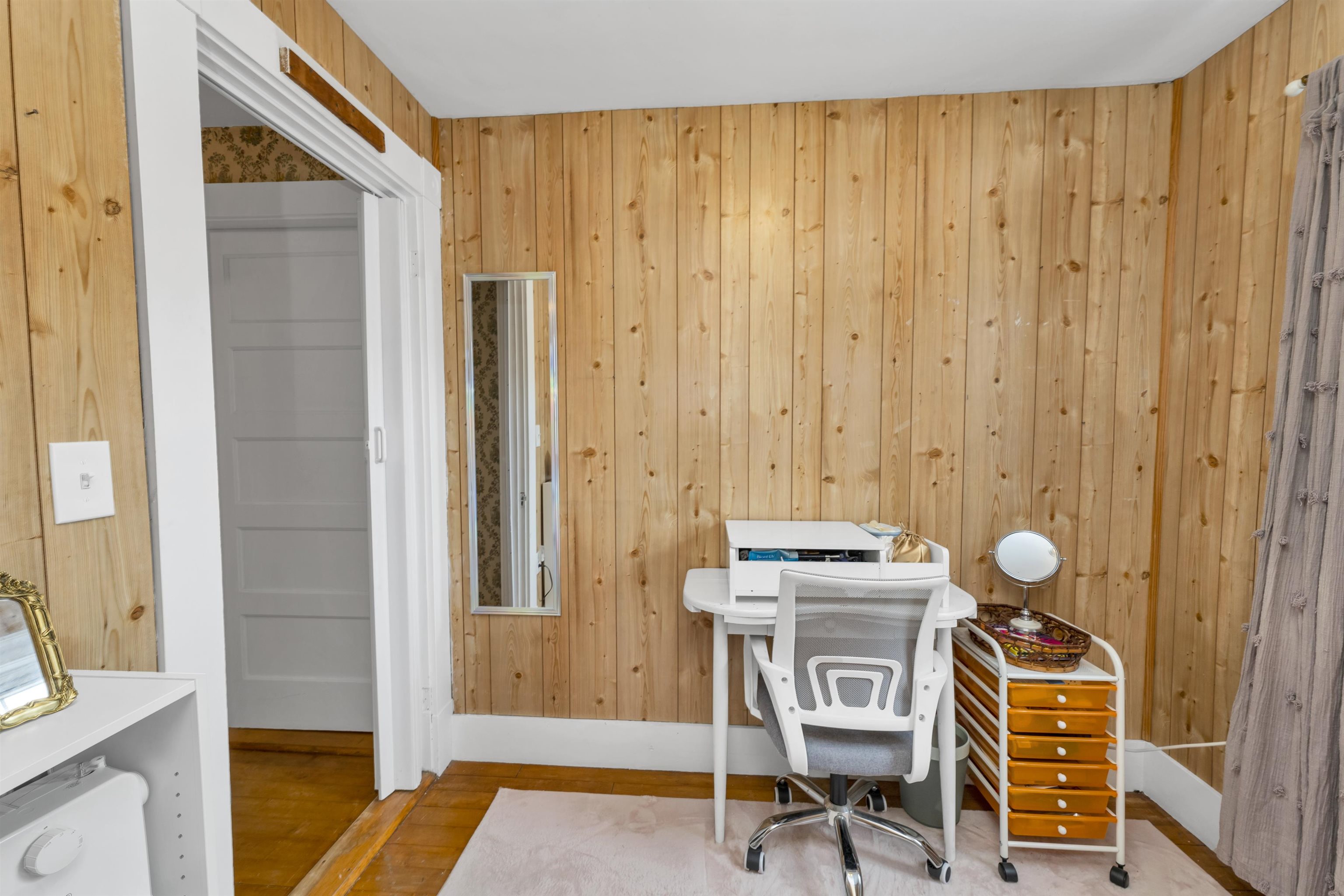 Laconia, New Hampshire 03246, United States, 3 Bedrooms Bedrooms, ,2 BathroomsBathrooms,Residential,Pending,165550