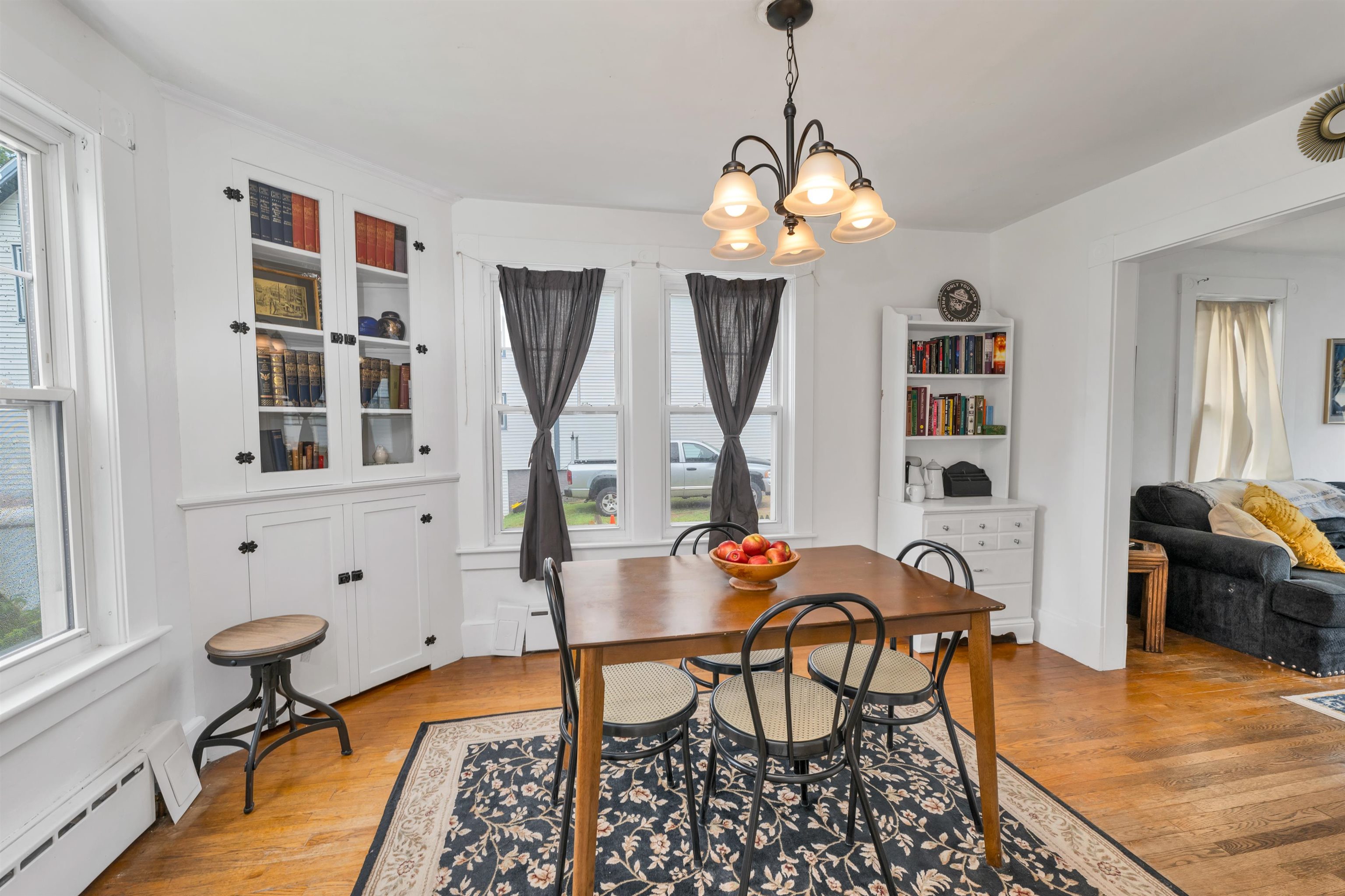 Laconia, New Hampshire 03246, United States, 3 Bedrooms Bedrooms, ,2 BathroomsBathrooms,Residential,Pending,165550