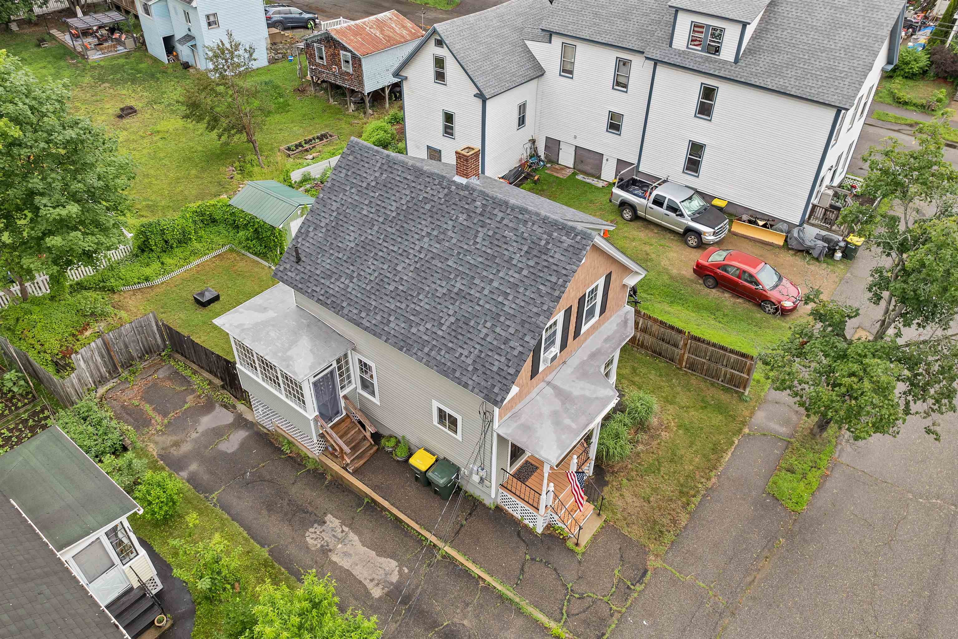 Laconia, New Hampshire 03246, United States, 3 Bedrooms Bedrooms, ,2 BathroomsBathrooms,Residential,Pending,165550