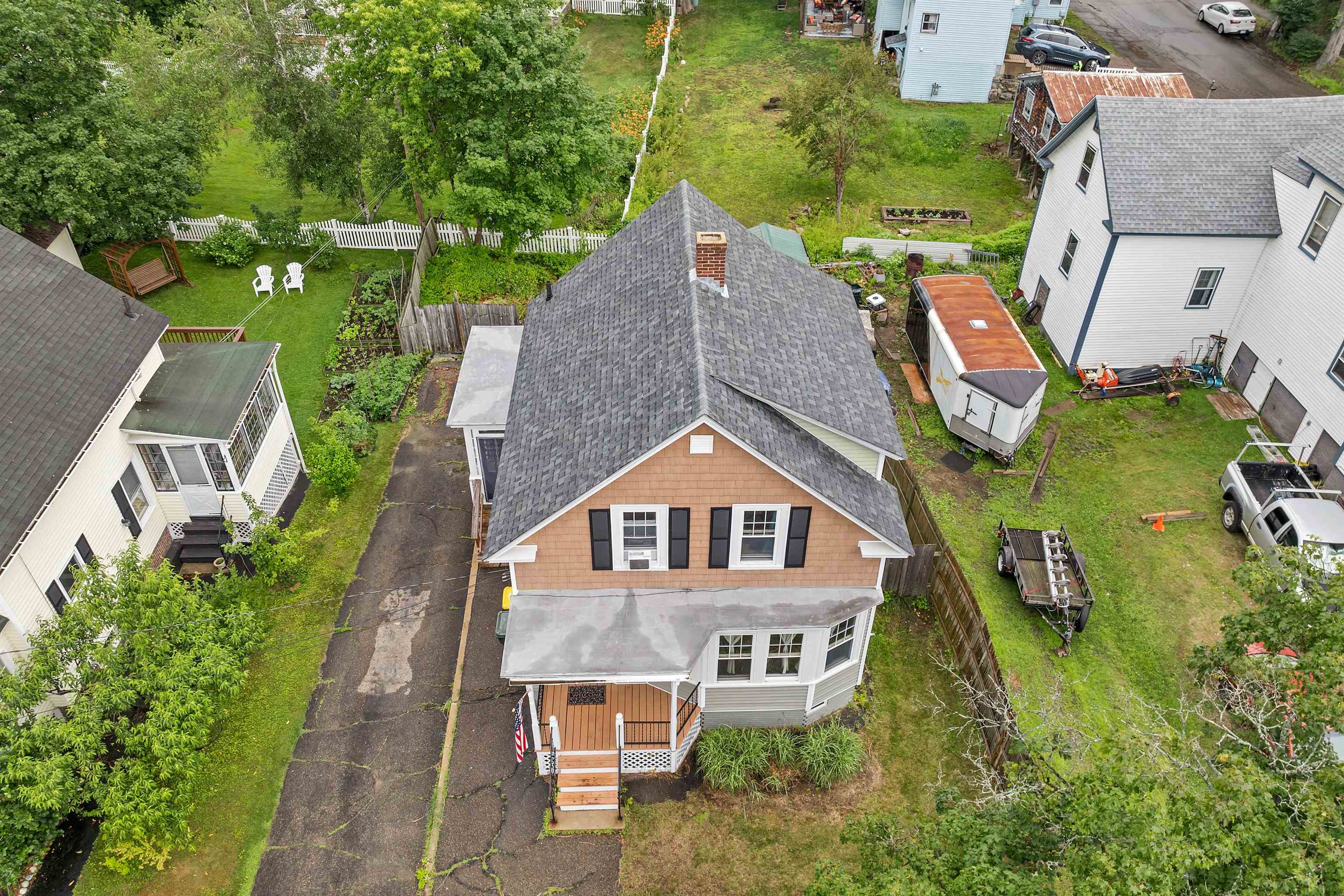 Laconia, New Hampshire 03246, United States, 3 Bedrooms Bedrooms, ,2 BathroomsBathrooms,Residential,Pending,165550