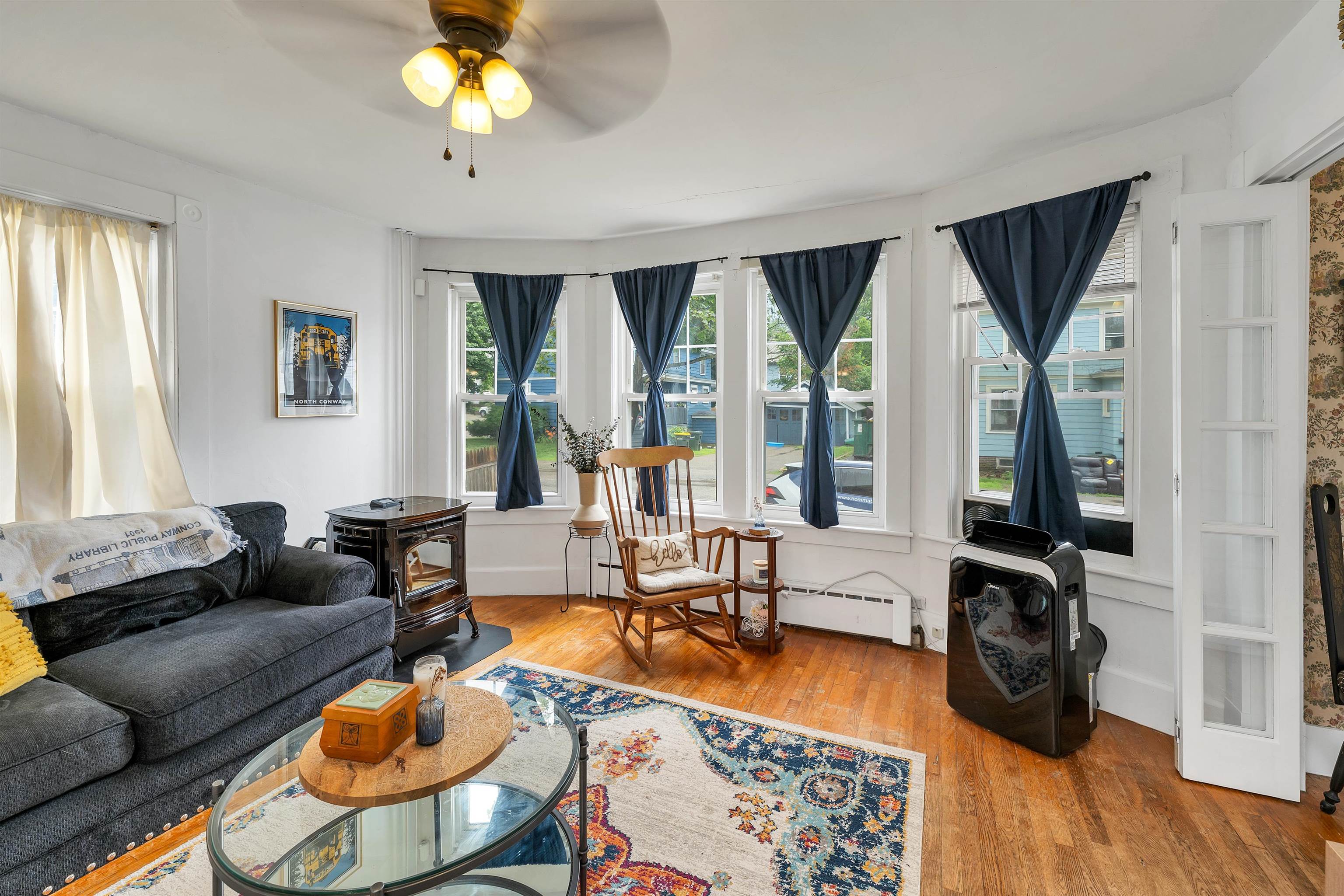 Laconia, New Hampshire 03246, United States, 3 Bedrooms Bedrooms, ,2 BathroomsBathrooms,Residential,Pending,165550