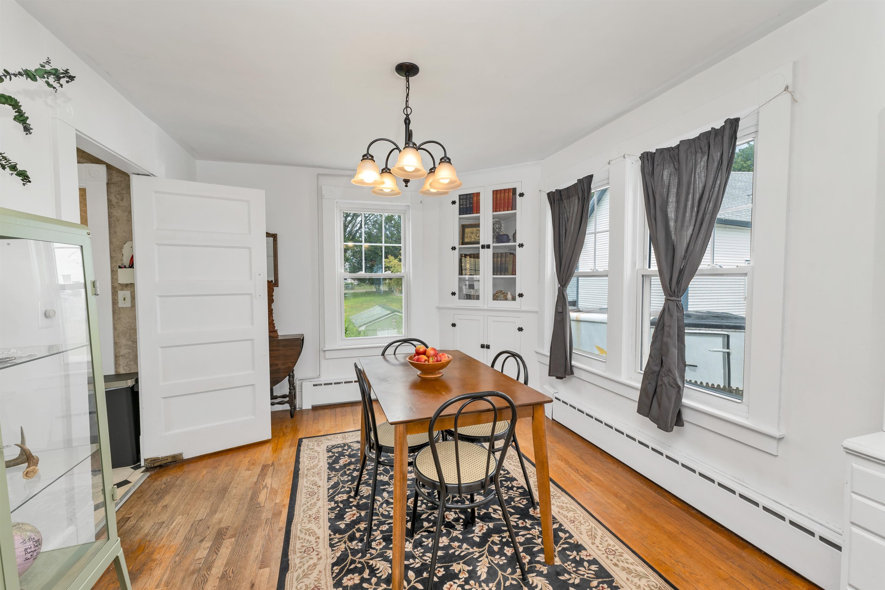 Laconia, New Hampshire 03246, United States, 3 Bedrooms Bedrooms, ,2 BathroomsBathrooms,Residential,Pending,165550