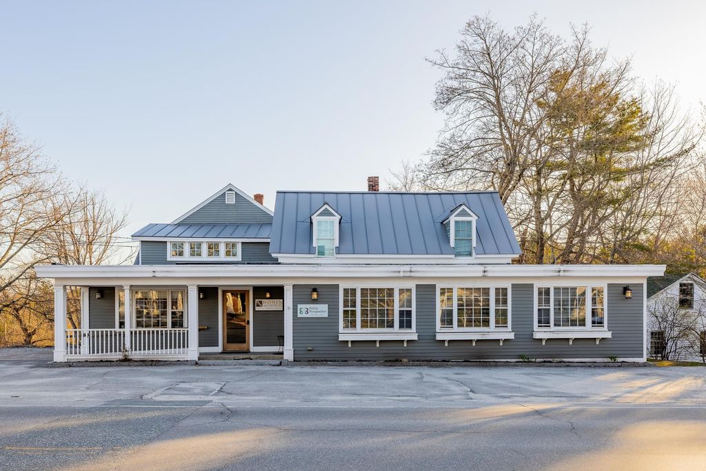 Photo of 210 Main Street, New London, NH 03257 (MLS # 5084998)