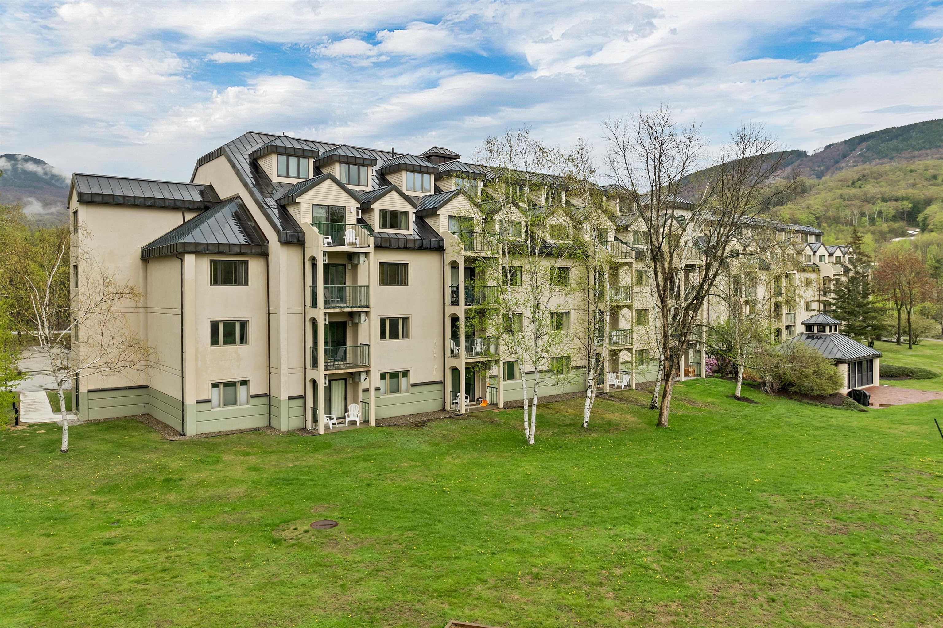 48 Cooper Memorial Drive 112