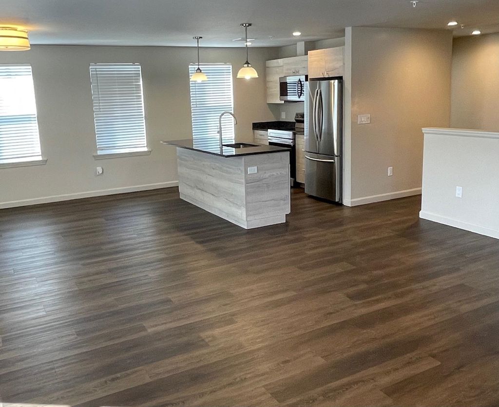 Photo of 540 Lafayette Road #201, Hampton, NH 03842 (MLS # 5089590)