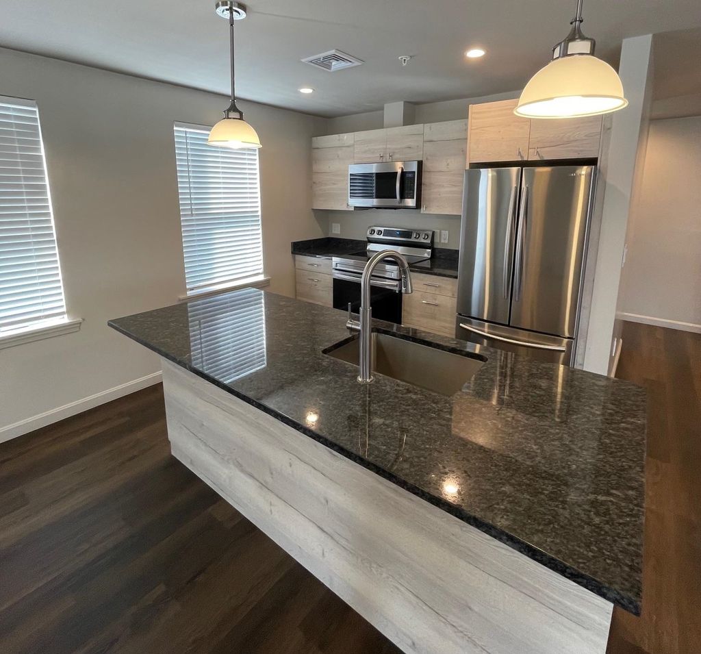 Photo of 540 Lafayette Road #201, Hampton, NH 03842 (MLS # 5089590)