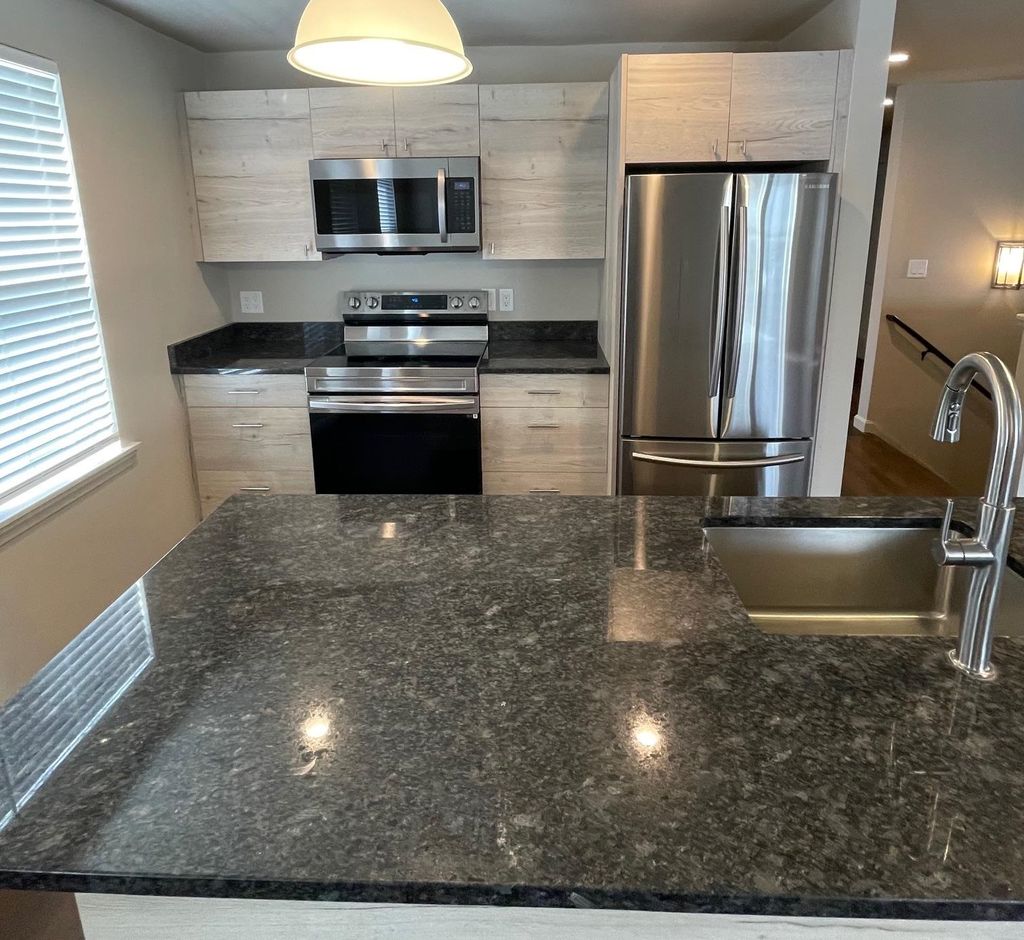 Photo of 540 Lafayette Road #201, Hampton, NH 03842 (MLS # 5089590)