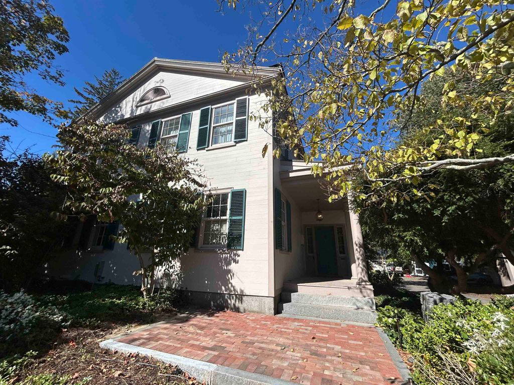 Photo of 81 Front Street #1, Exeter, NH 03833 (MLS # 5065224)