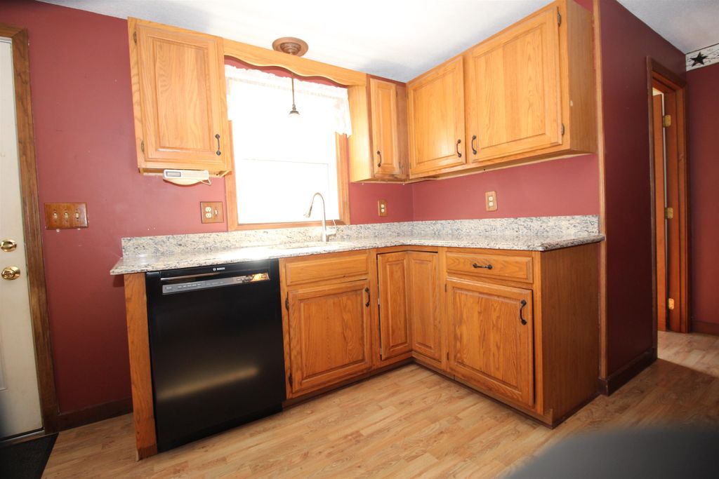 Photo of 150 Porcupine Circle, Salem, NH 03079 (MLS # 5081393)