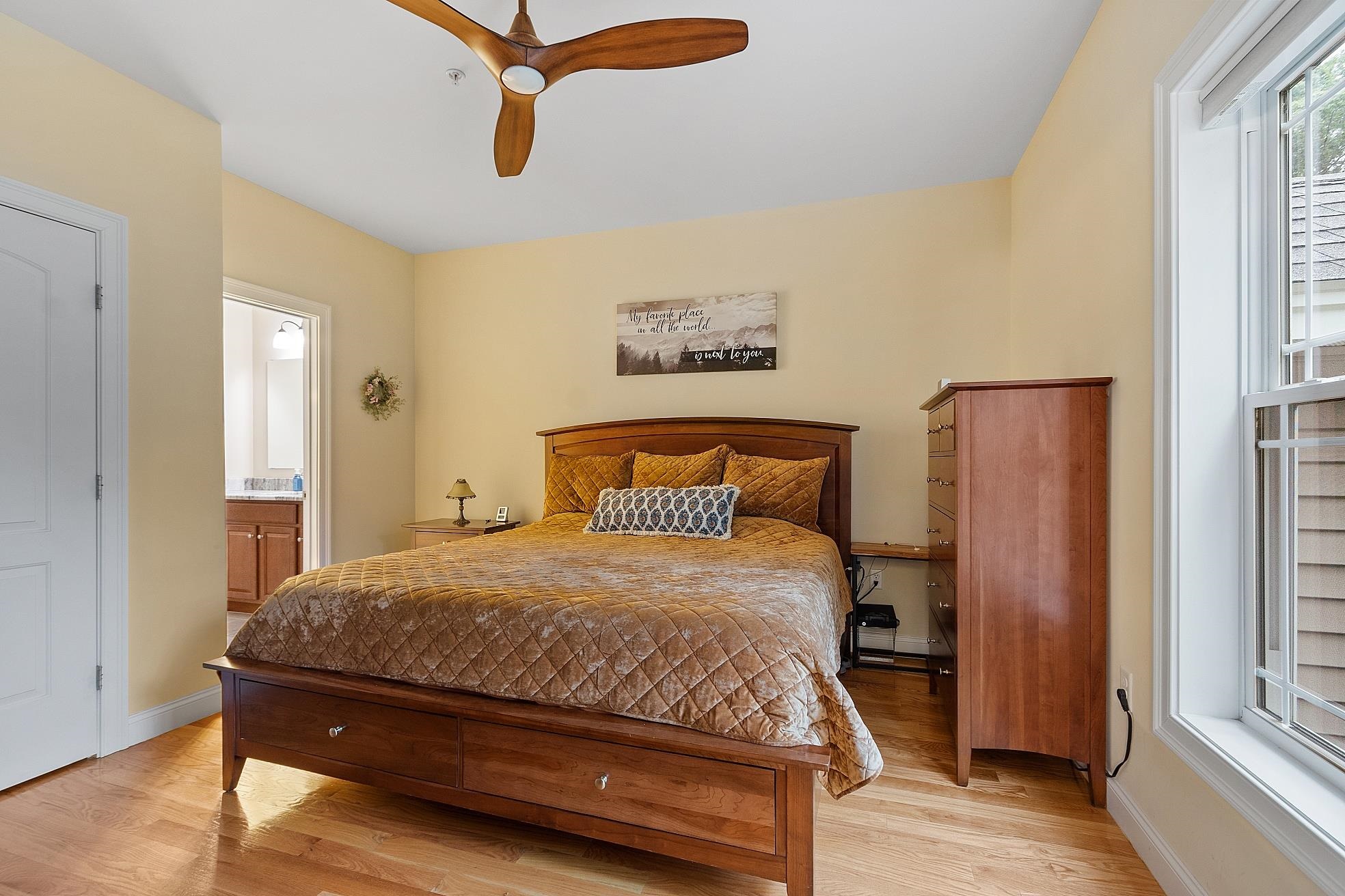 Pelham, New Hampshire 03076, United States, 2 Bedrooms Bedrooms, ,3 BathroomsBathrooms,Residential,Active,6632