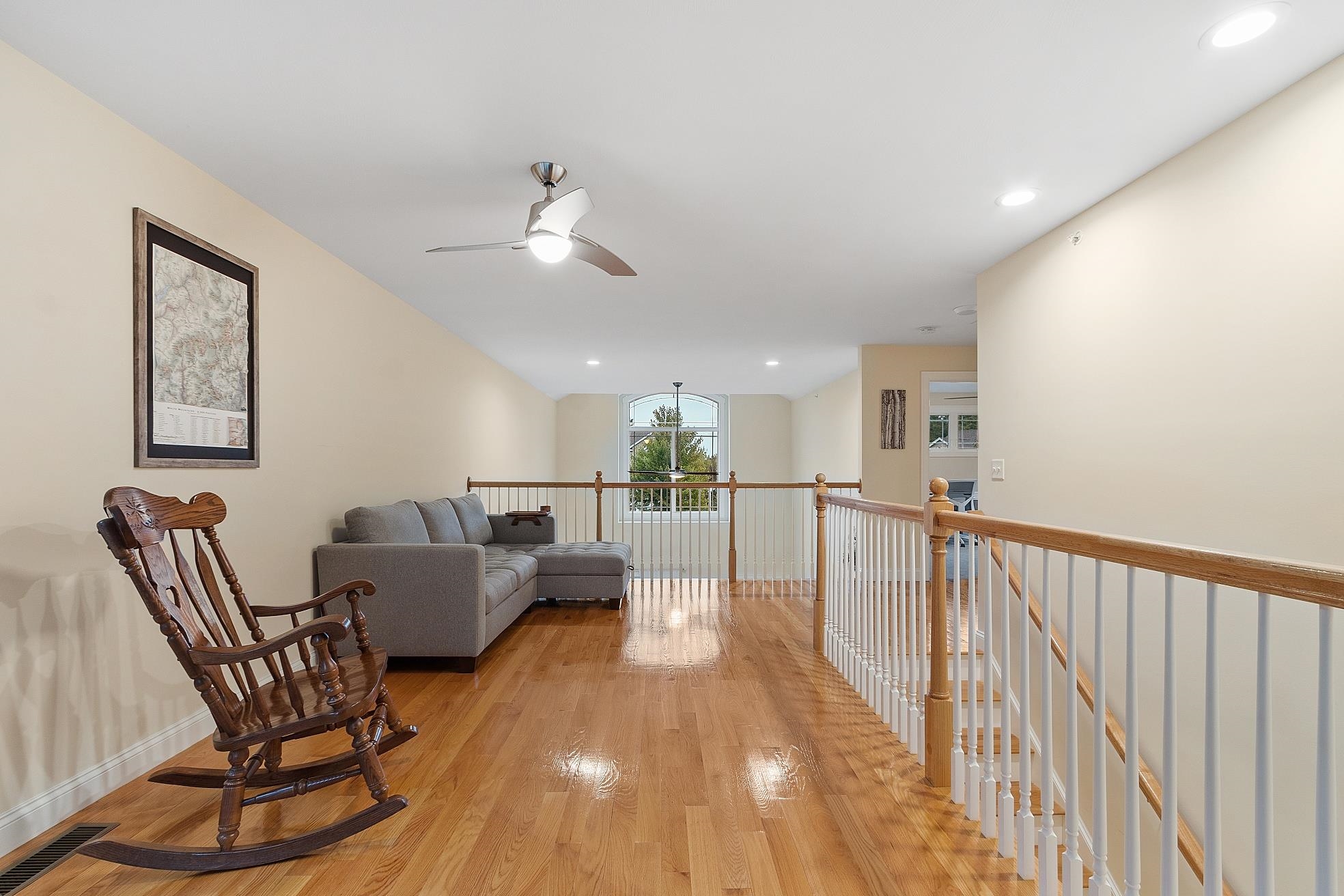 Pelham, New Hampshire 03076, United States, 2 Bedrooms Bedrooms, ,3 BathroomsBathrooms,Residential,Active,6632