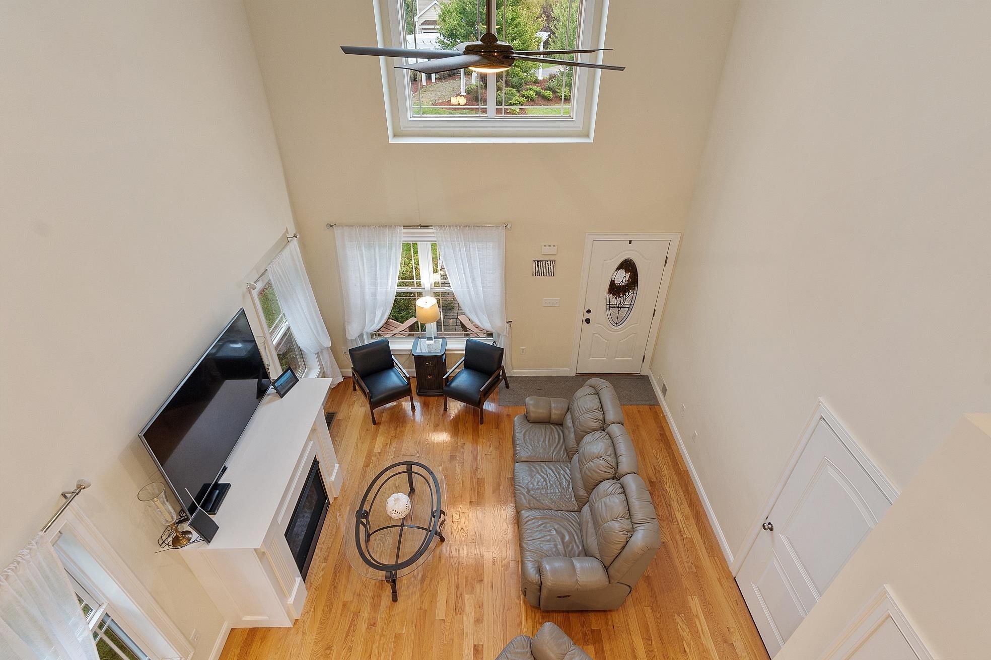 Pelham, New Hampshire 03076, United States, 2 Bedrooms Bedrooms, ,3 BathroomsBathrooms,Residential,Active,6632