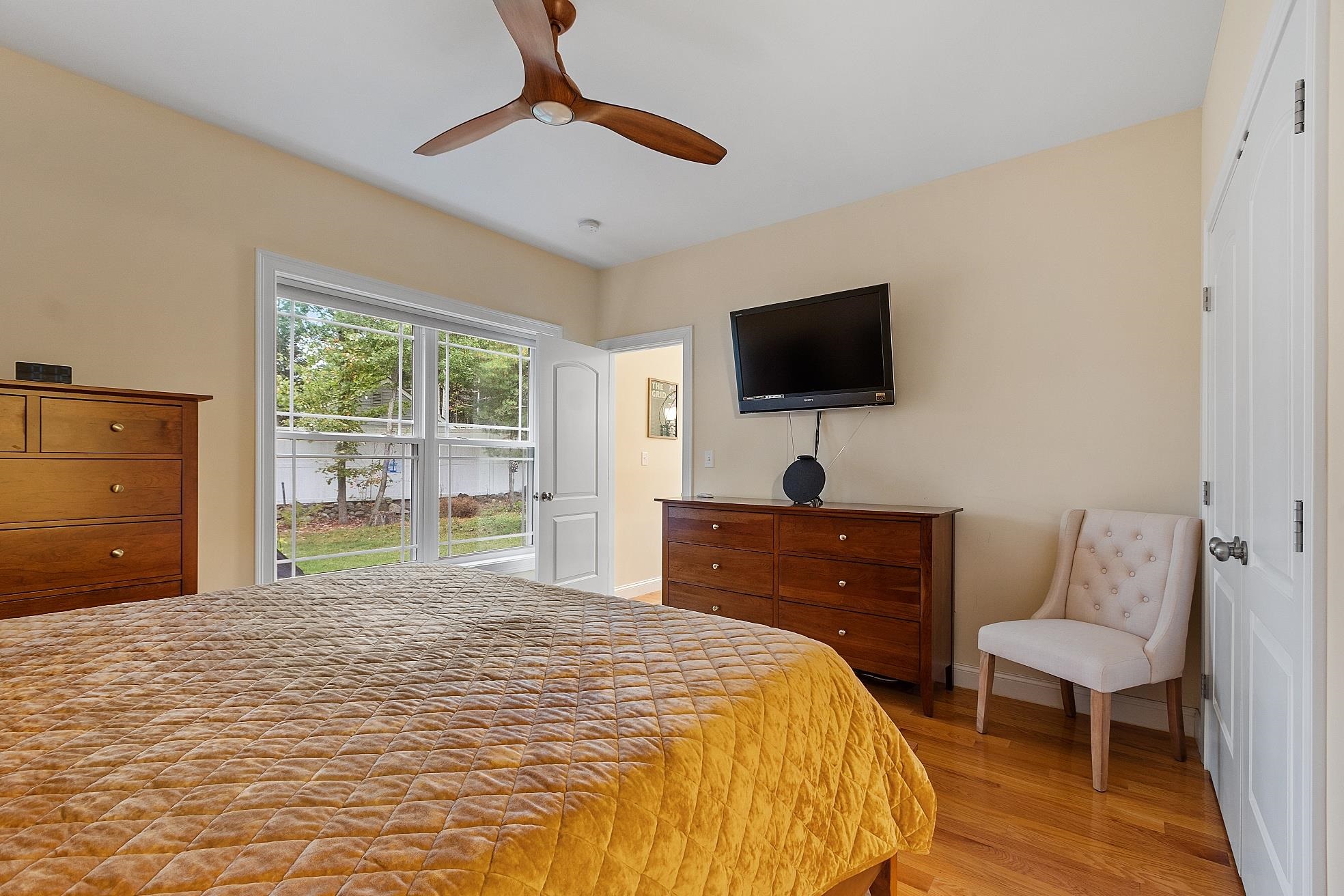 Pelham, New Hampshire 03076, United States, 2 Bedrooms Bedrooms, ,3 BathroomsBathrooms,Residential,Active,6632