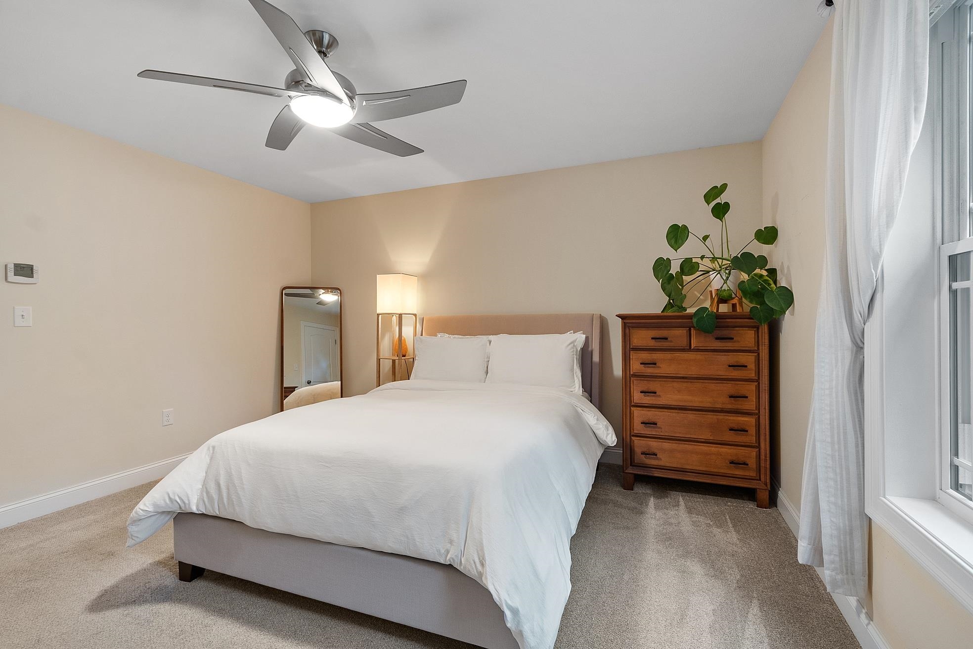 Pelham, New Hampshire 03076, United States, 2 Bedrooms Bedrooms, ,3 BathroomsBathrooms,Residential,Active,6632