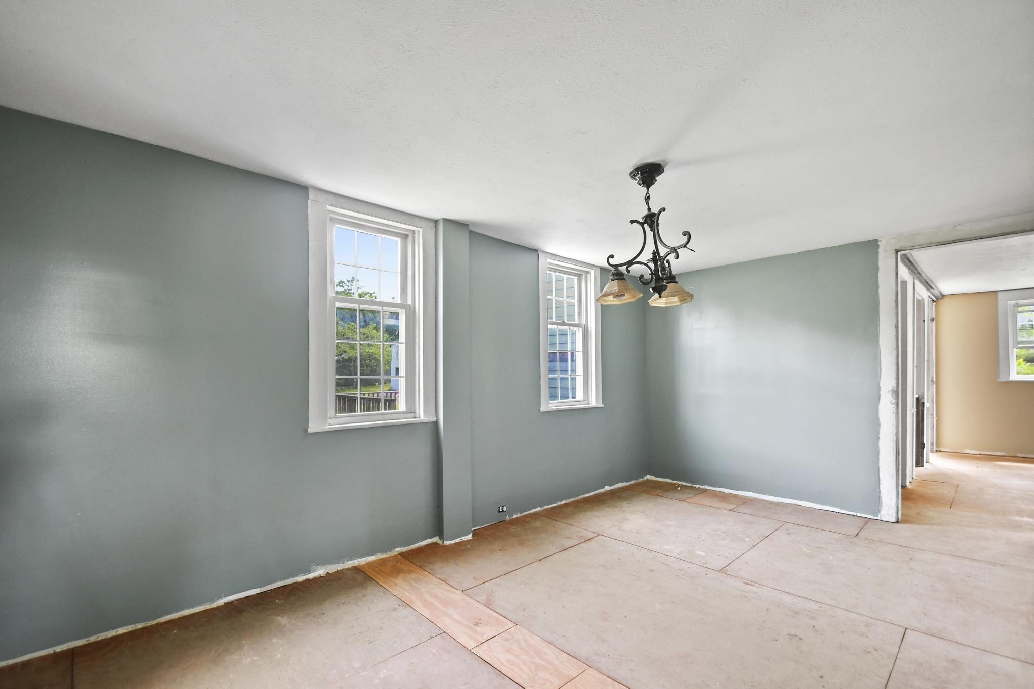 808 Jaffrey Road