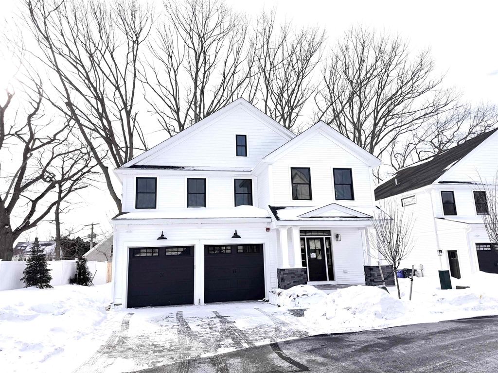 Photo of 5 Woodbury Reserve #5, Portsmouth, NH 03801 (MLS # 5076078)