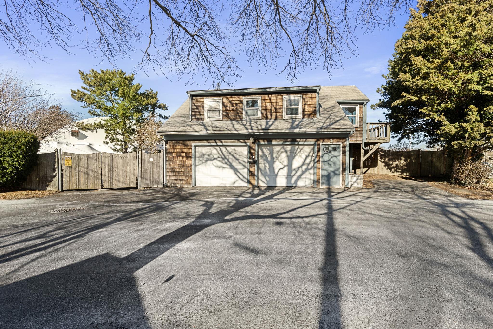 5 Winter Island Road