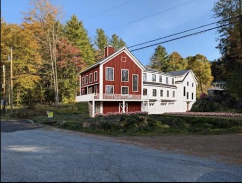 535 Sylvan Park Road 1