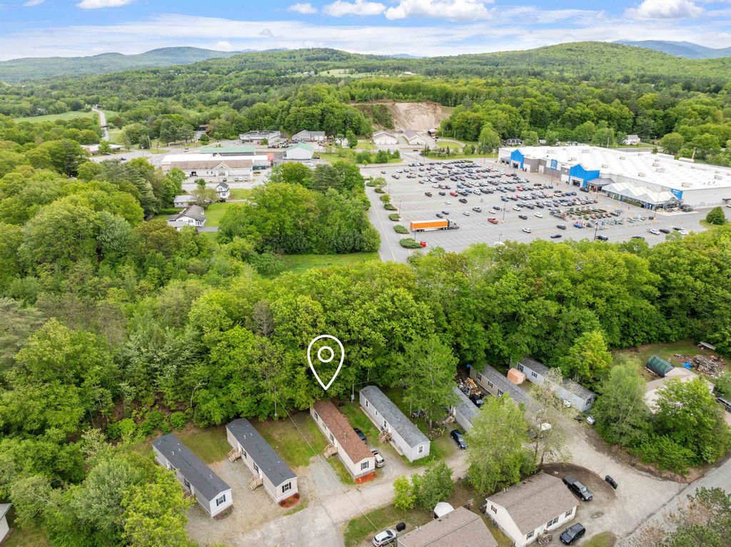 Photo of 15 Trailer Park Road, Haverhill, NH 03785 (MLS # 5081882)