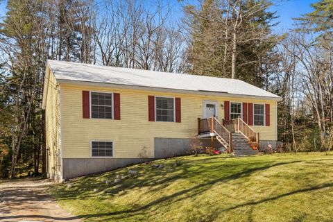 71 Windsor Way Barnstead NH 03225