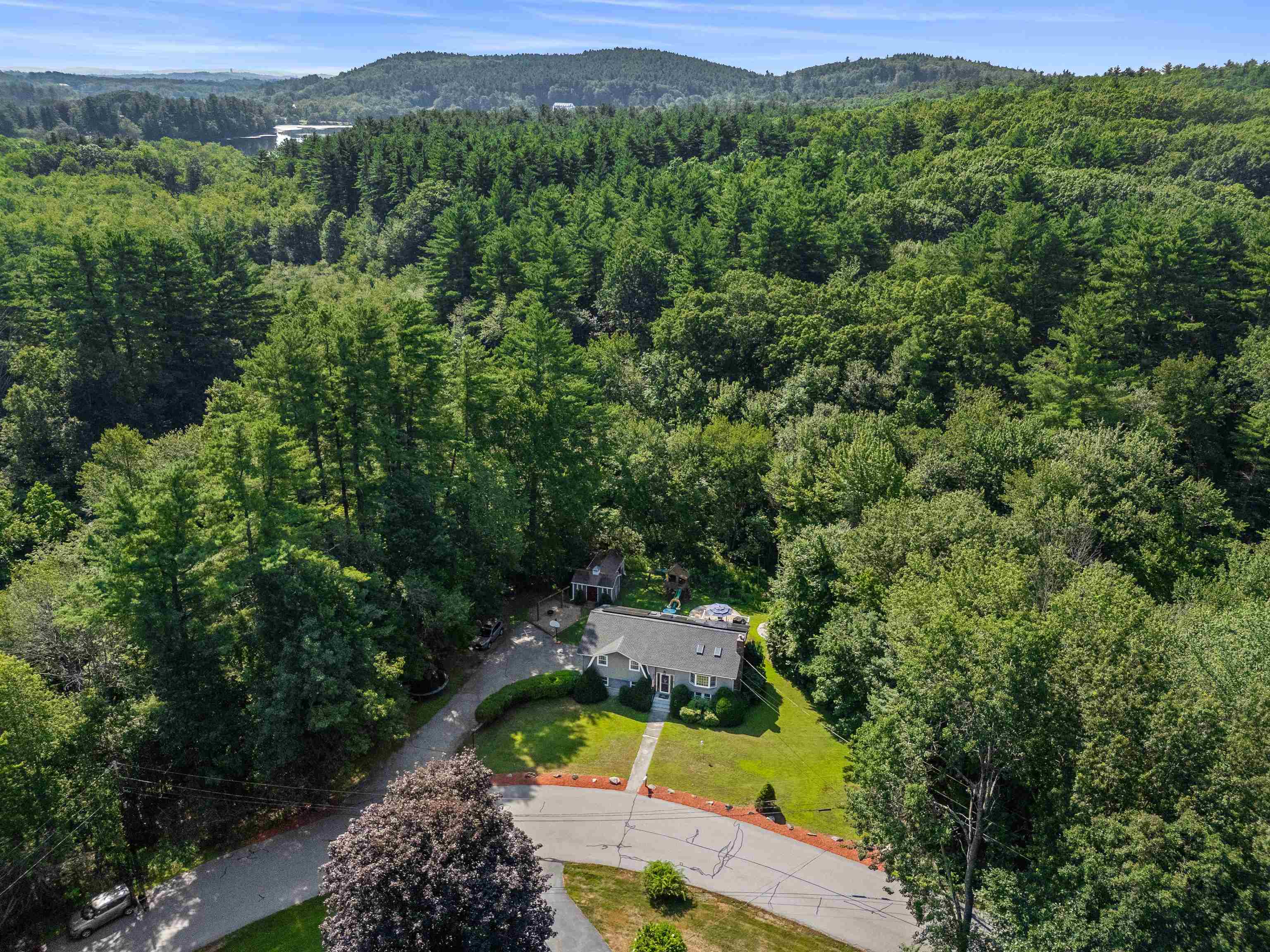 3 Kennedy Drive