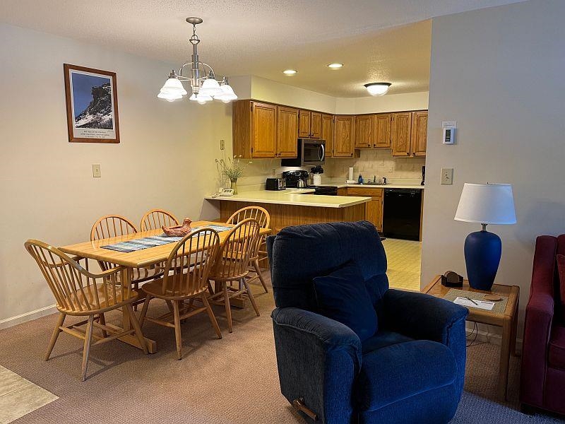 227 Main Street 232