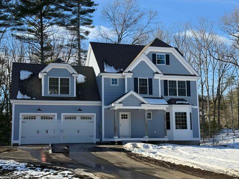 Photo of 9 Tallarico Street #Lot 4, Litchfield, NH 03052 (MLS # 5071463)