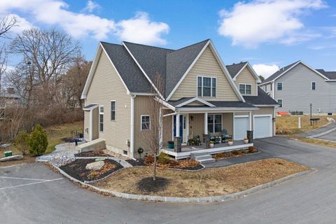 33 Sable Way 2 Manchester NH 03102