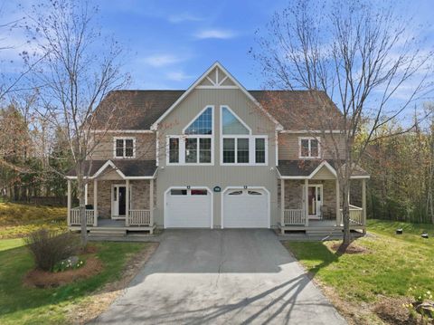 Photo of 112 Woodland Loop #A, Lincoln, NH 03251 (MLS # 5088526)