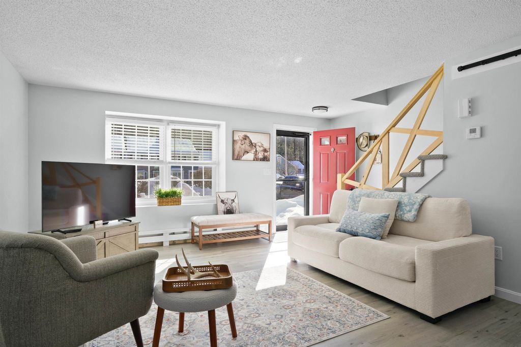 Photo of 51 Donovan Court, Merrimack, NH 03054 (MLS # 5076802)