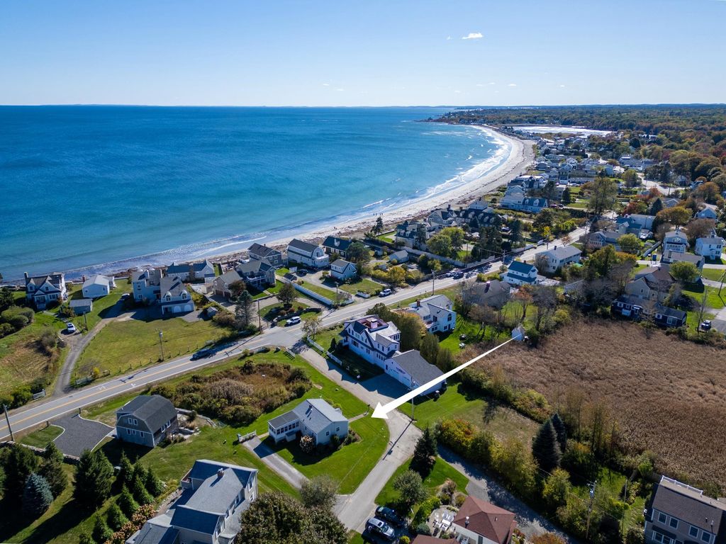 Photo of 53 Foss Circle, Rye, NH 03870 (MLS # 5081469)