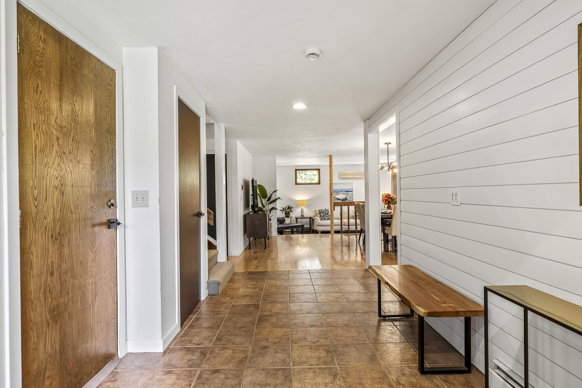 32 Hillside Road