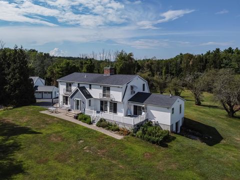 54 Briar Hill Road New Boston NH 03070
