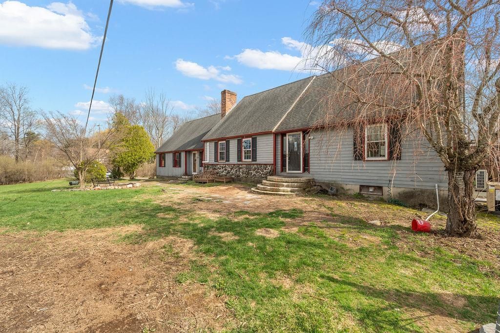 Photo of 1 Stagecoach Drive, Sandown, NH 03873 (MLS # 5077657)