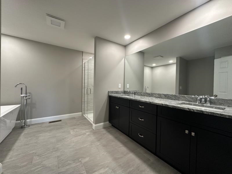 Concord, New Hampshire 03301, United States, 3 Bedrooms Bedrooms, ,3 BathroomsBathrooms,Residential,Active,146740