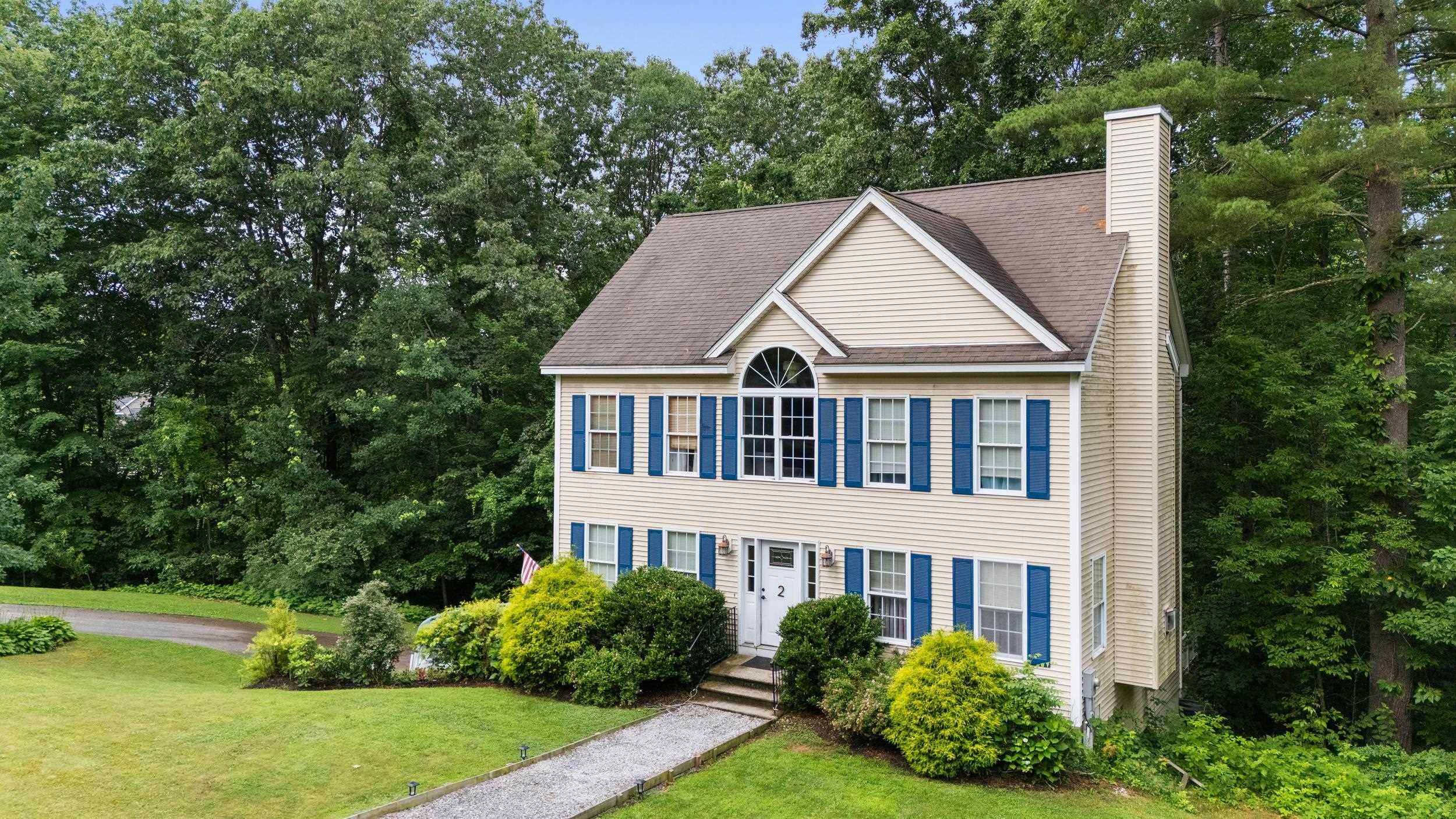2 Cardinal Circle