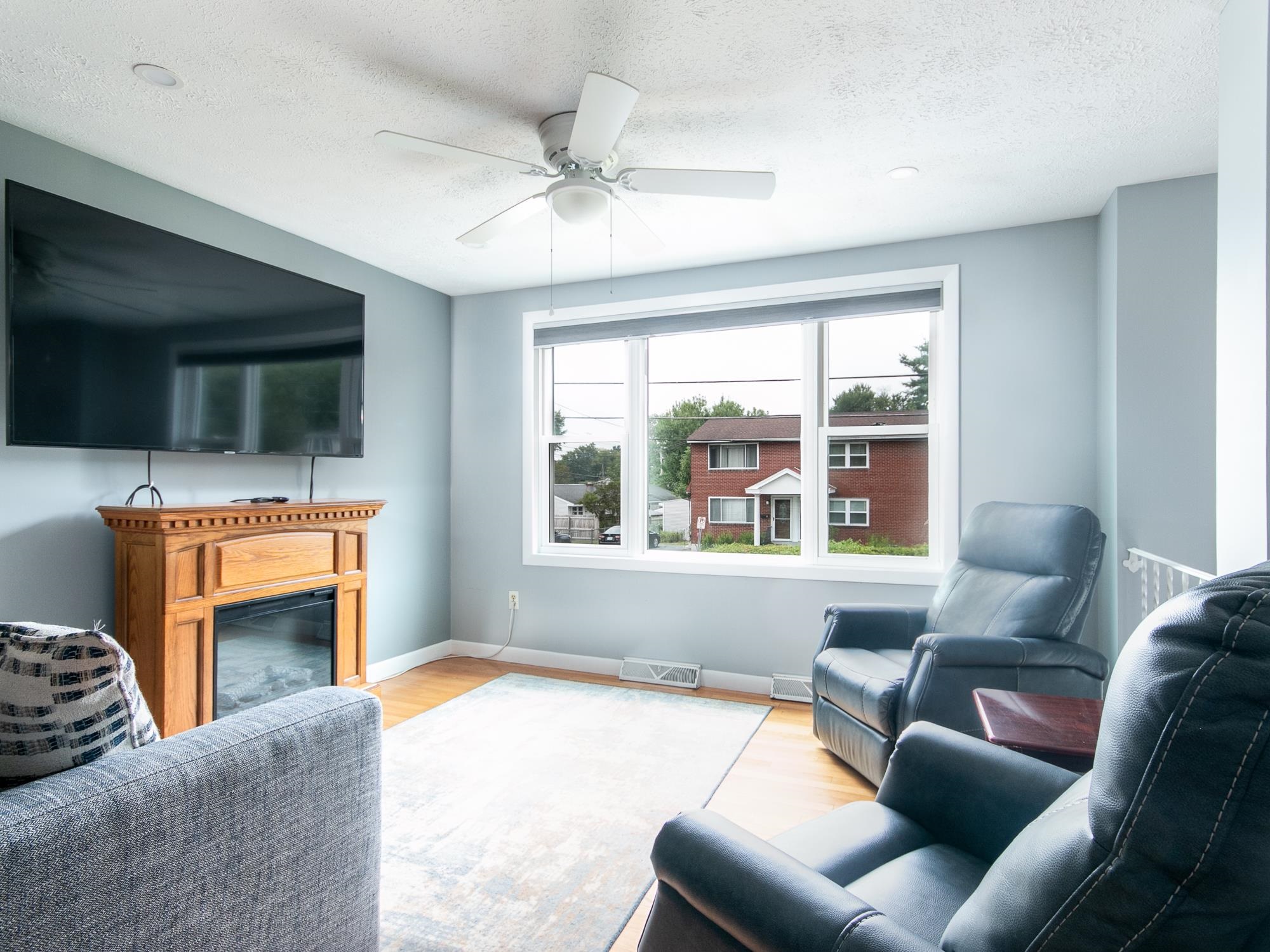 18 Euclid Avenue