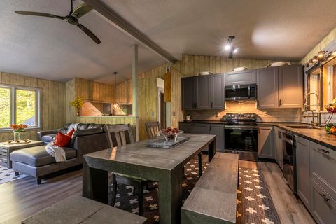 115 Nottingham Park Manchester VT 05255