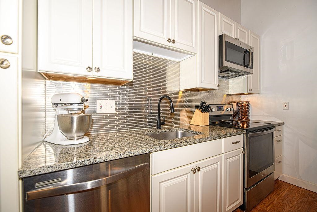 156 Front Street 310