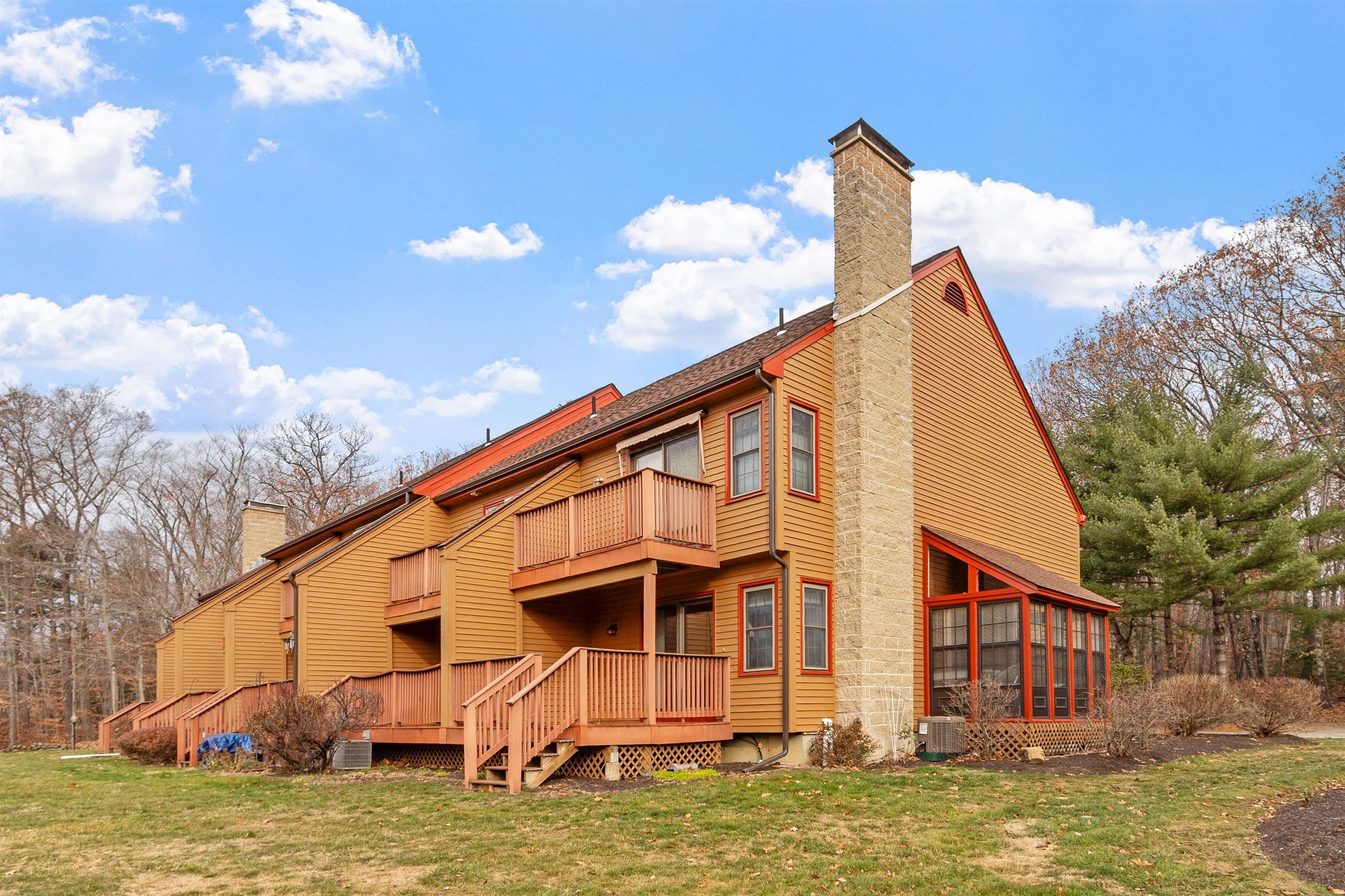 240 Franklin Street Unit #9