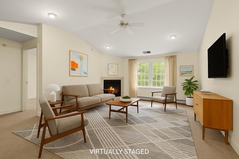 4 Crestview Circle 119 Londonderry NH 03053