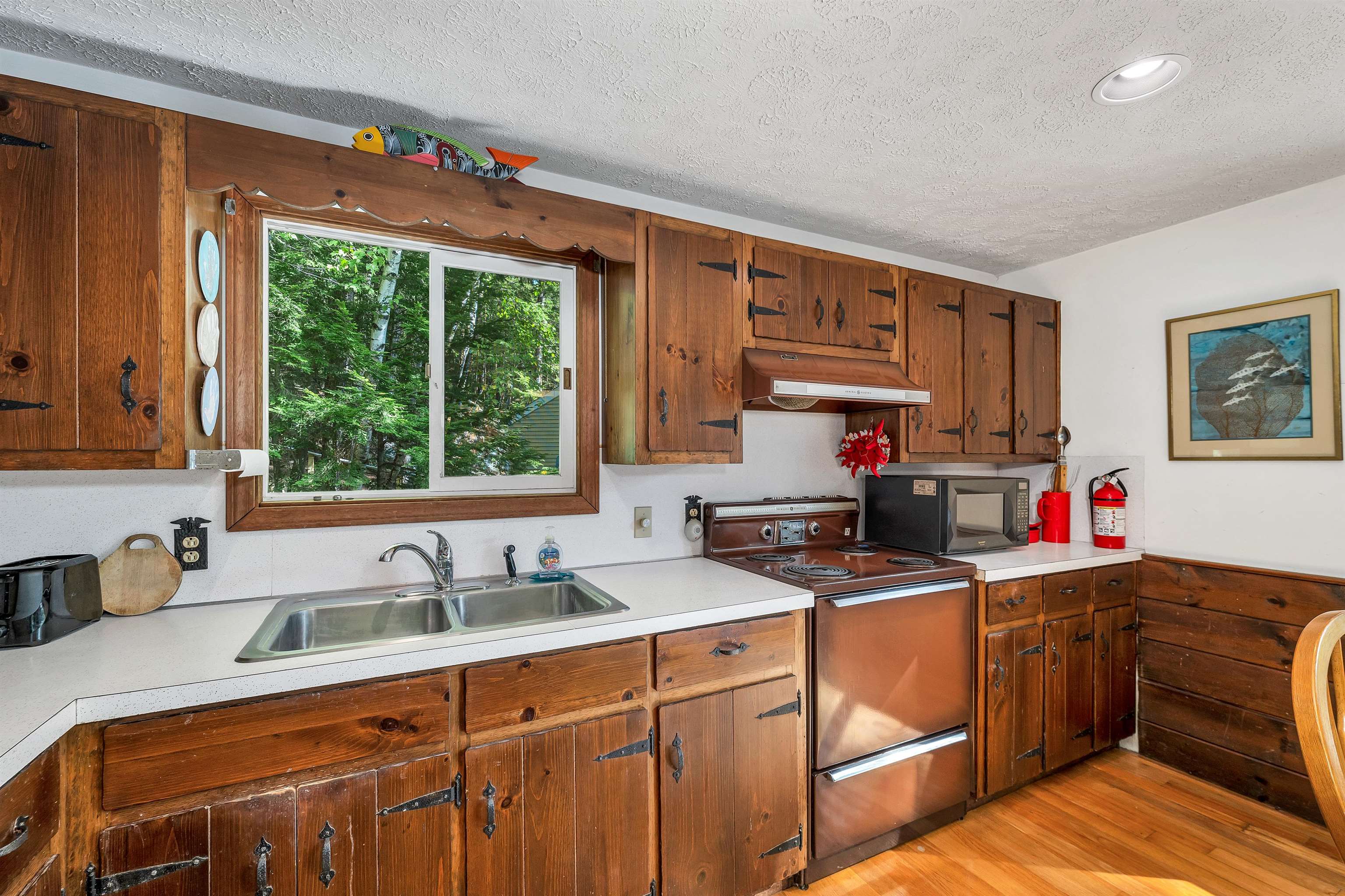 229 North Shore Road