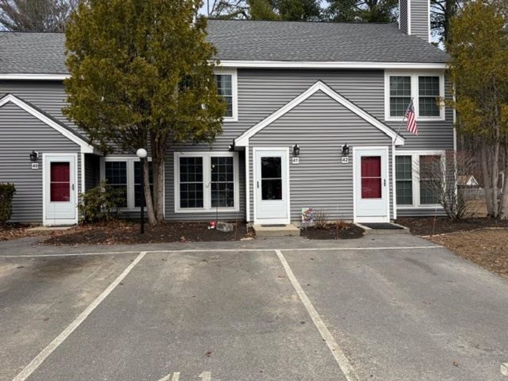 Photo of 41 NE Village Road, Concord, NH 03301 (MLS # 5082552)