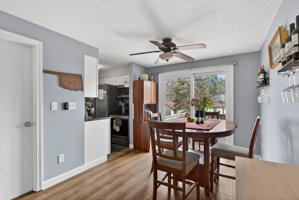 Photo of 897 Mammoth Road #3, Manchester, NH 03104 (MLS # 5079892)