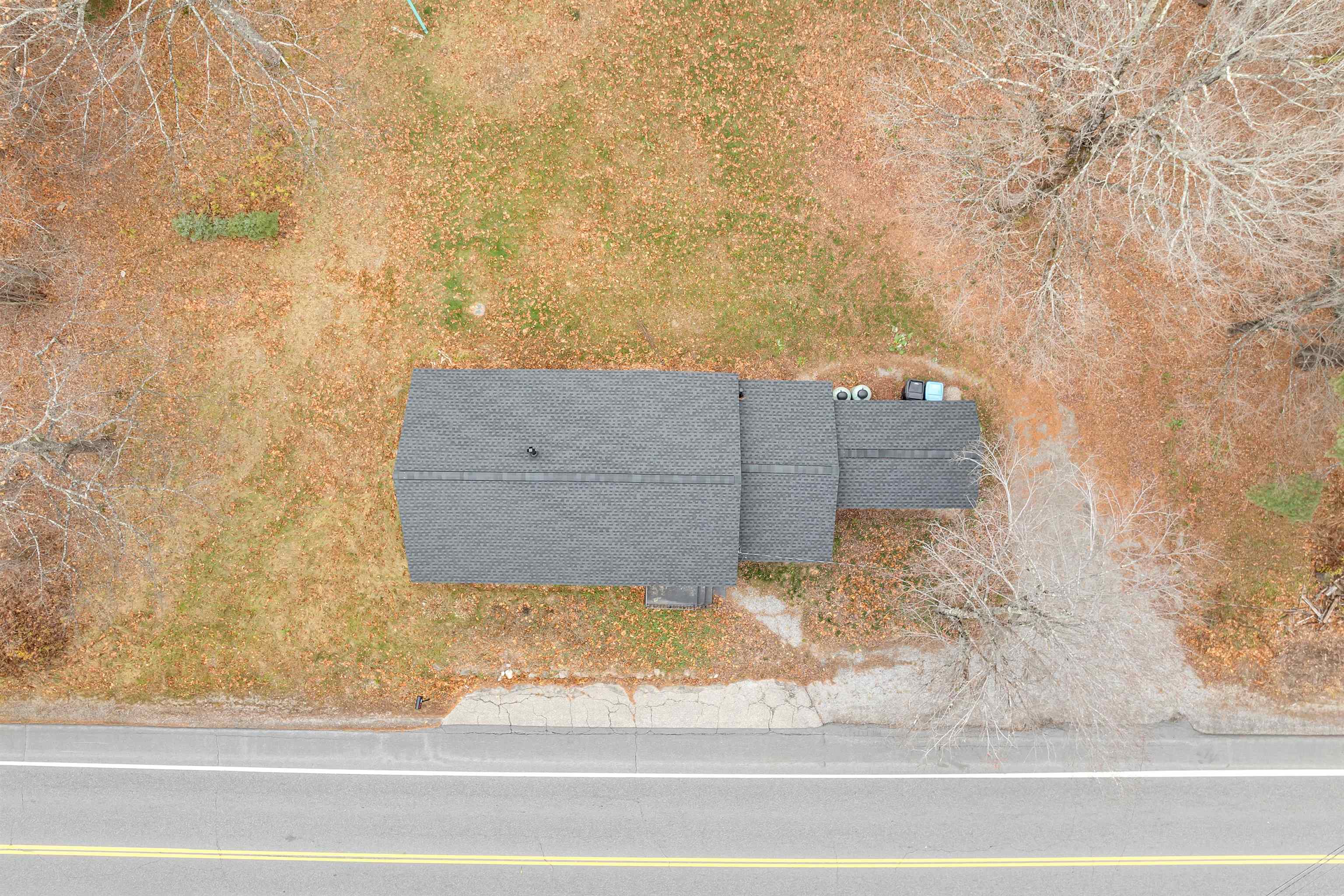 Sunapee, New Hampshire 03782, United States, 2 Bedrooms Bedrooms, ,1 BathroomBathrooms,Residential,Active,241723