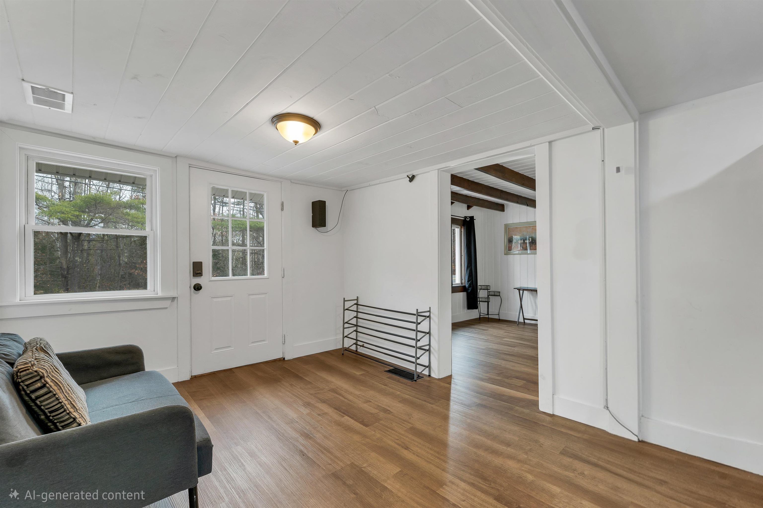 Sunapee, New Hampshire 03782, United States, 2 Bedrooms Bedrooms, ,1 BathroomBathrooms,Residential,Active,241723