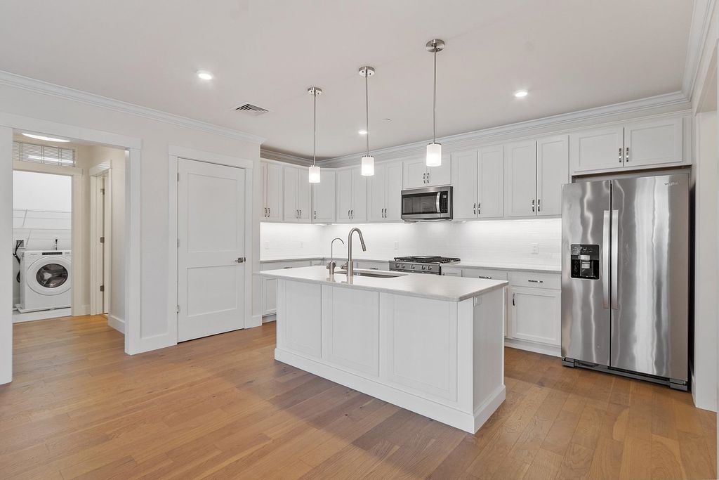 Photo of 3 Longview Drive #305, Atkinson, NH 03811 (MLS # 5074063)