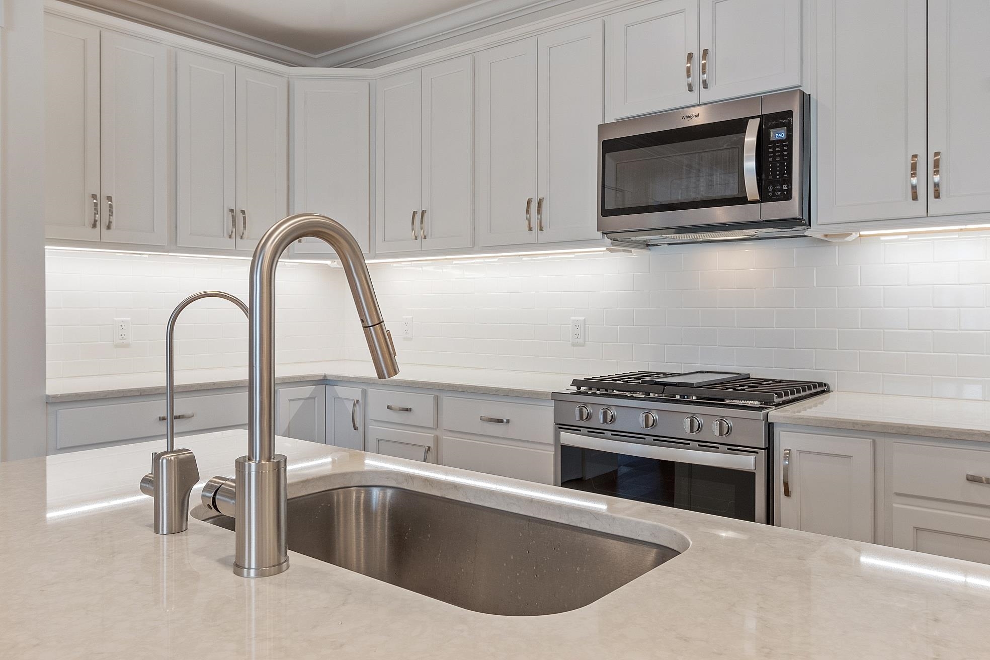 3 Longview Drive 305