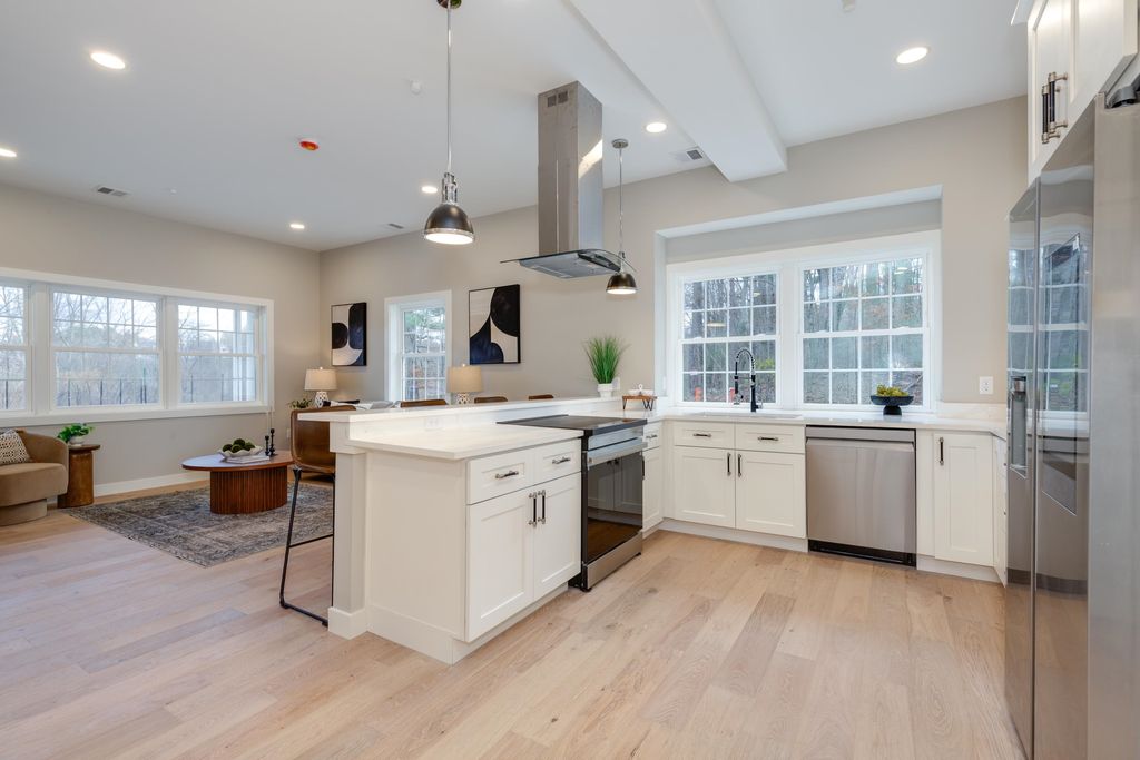 Photo of 384 Main Street #205, Salem, NH 03079 (MLS # 5084455)